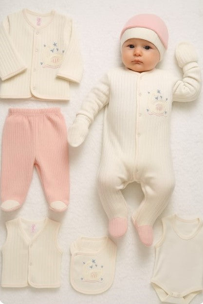8-Piece Baby Clothing Set Swan design– 100% Cotton