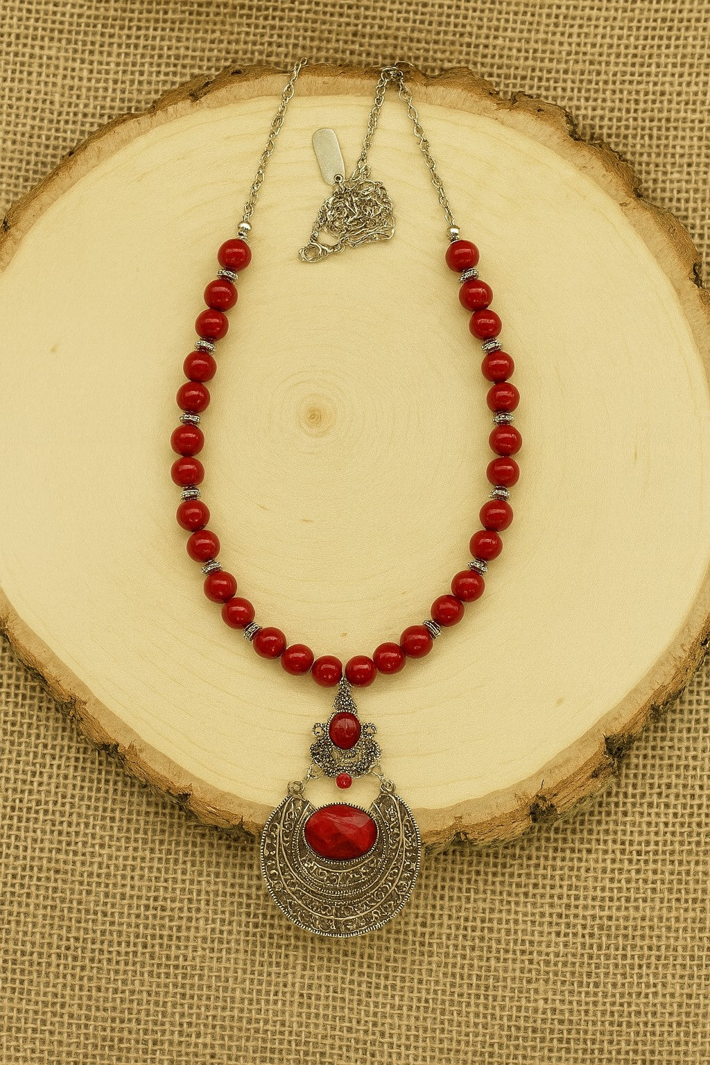 Elegant Red Beaded Pendant Necklace