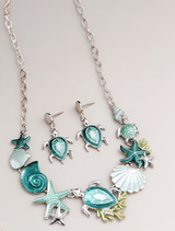 Necklace and earrings set